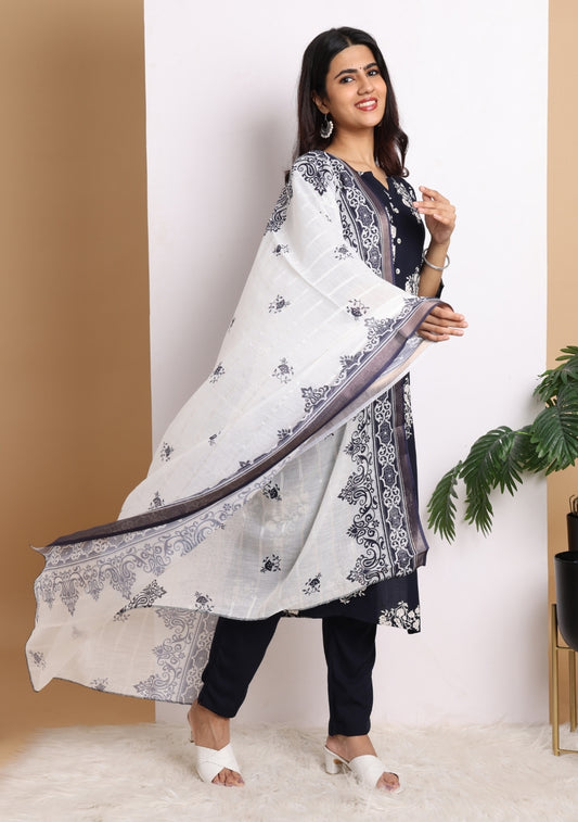 Black Blossom Ensemble Pant Set with Dupatta