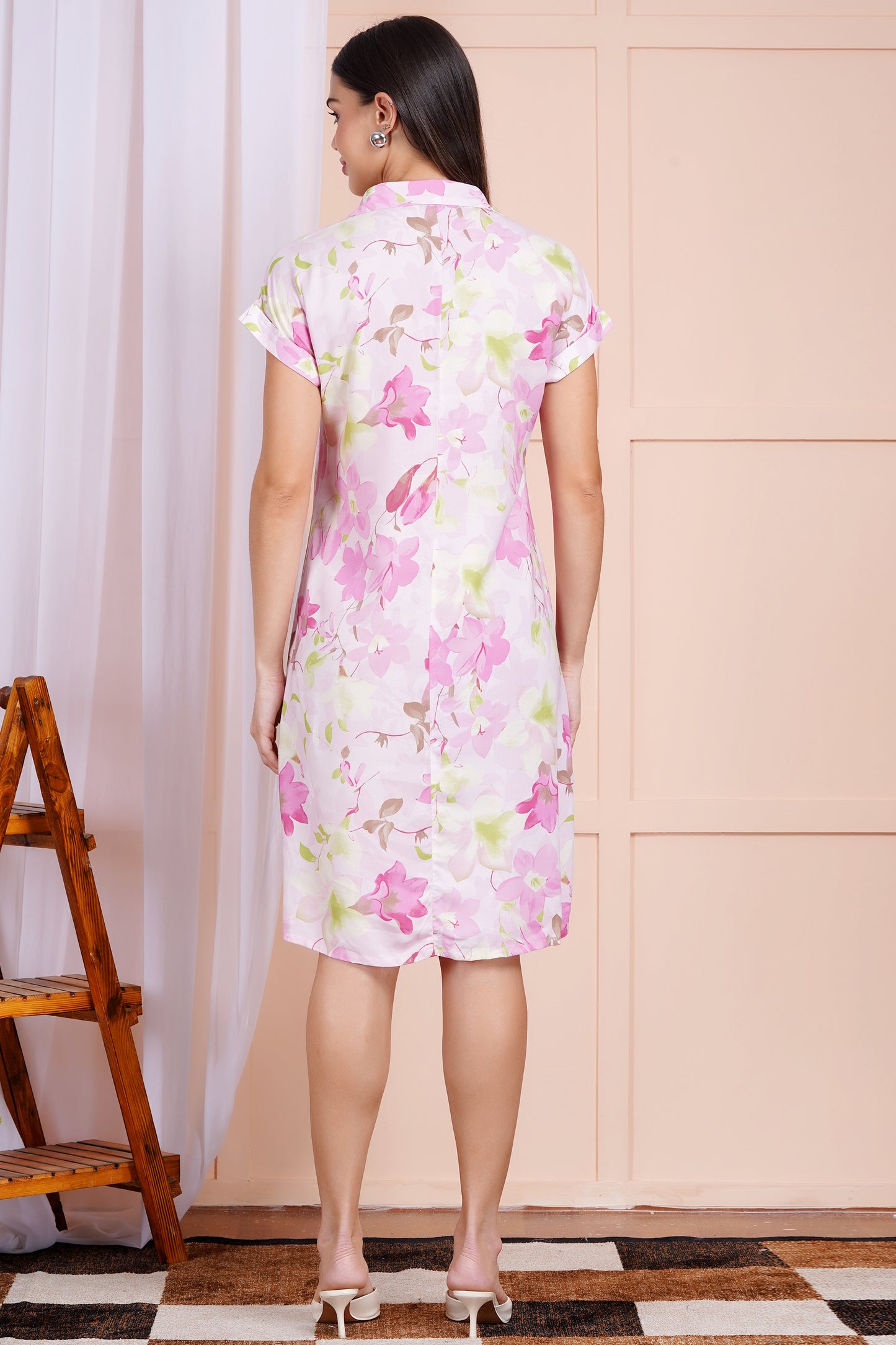 Petal Glow Short Straight Dress