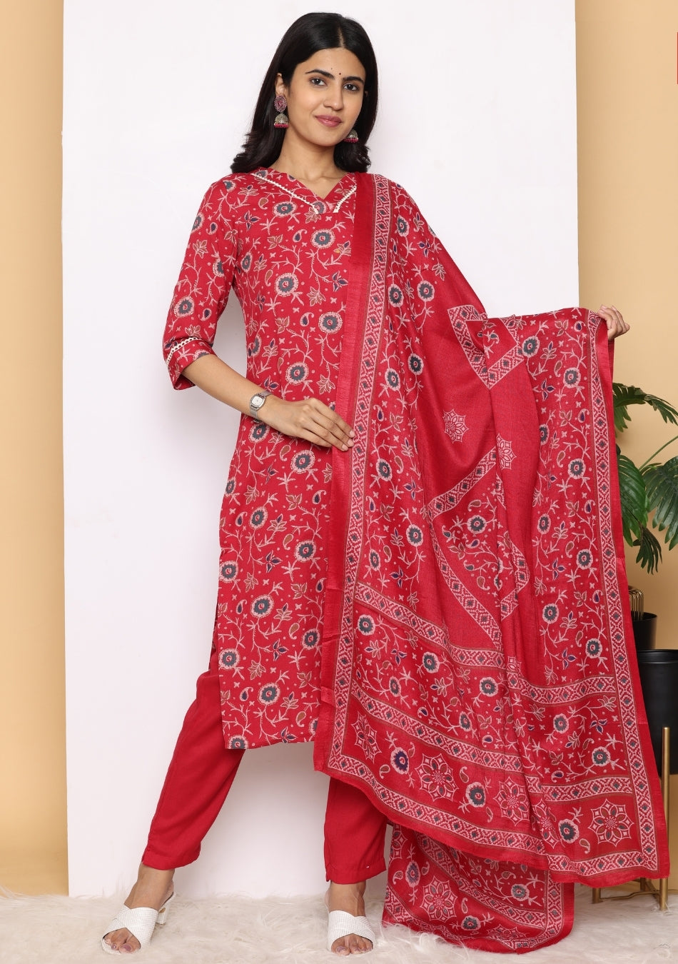 Gulnaar Grace Pant Set with Dupatta