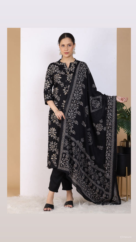 Midnight Elegance Pant Set with Dupatta