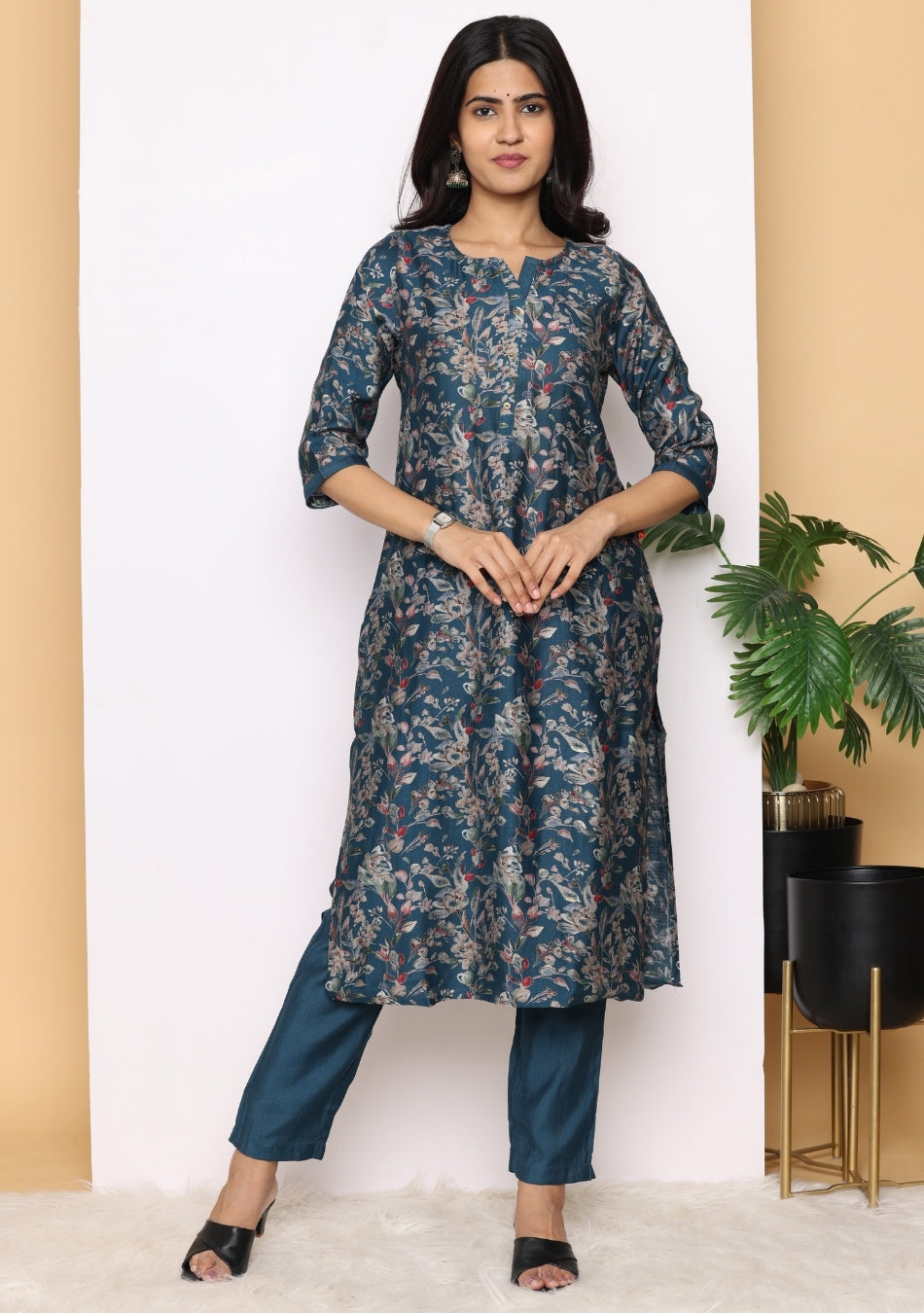 Midnight Bloom Pant Set with Dupatta
