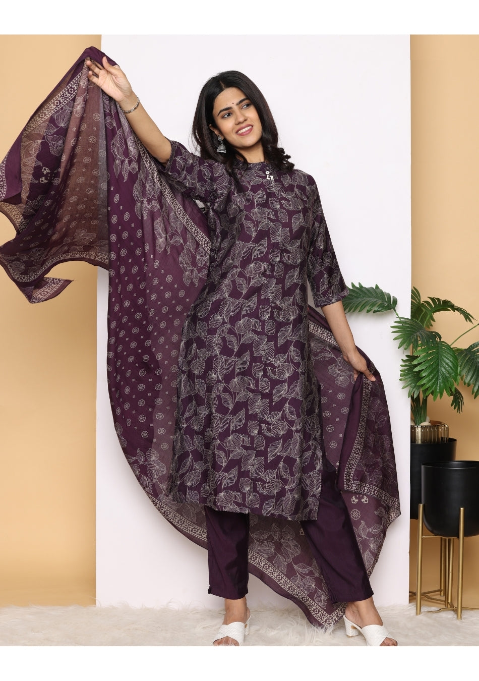 Plum Grace Printed Pant Set with Dupatta