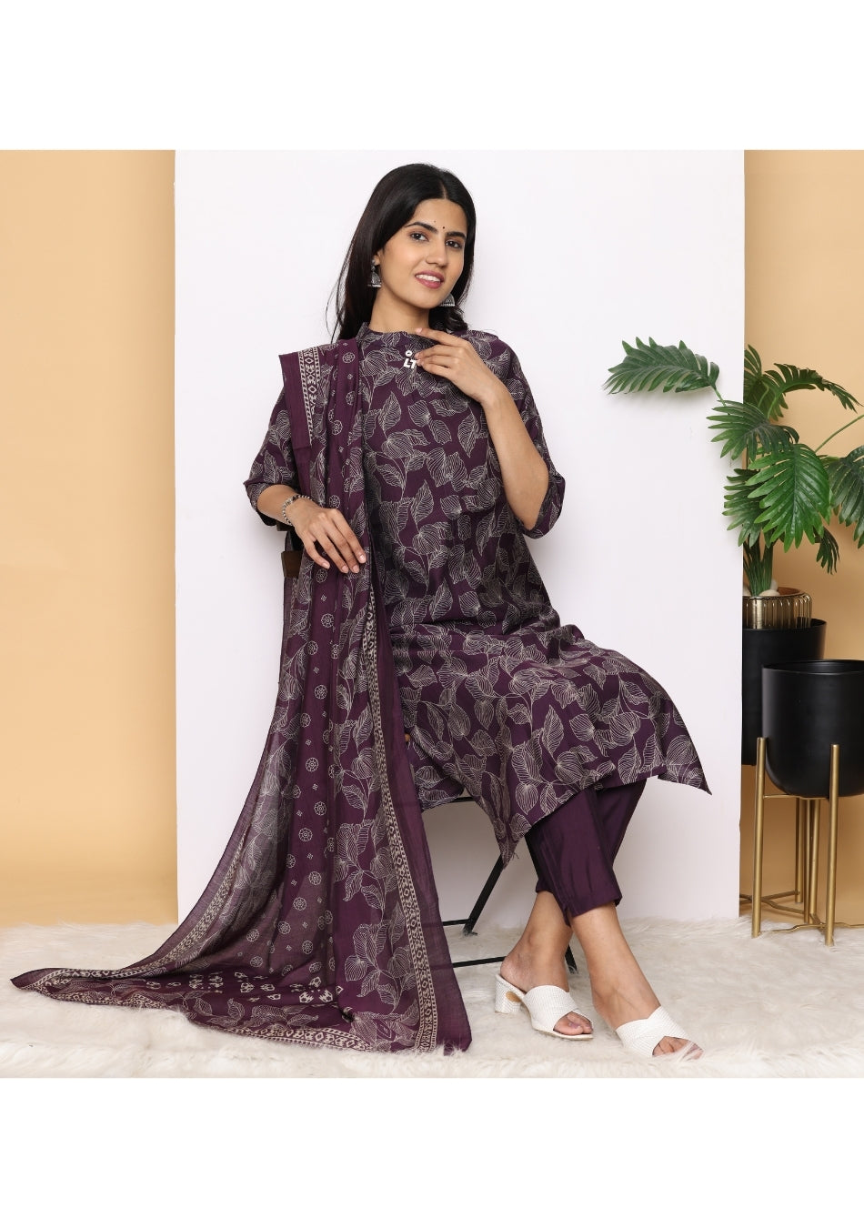 Plum Grace Printed Pant Set with Dupatta