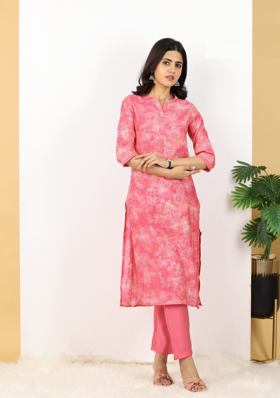 Pink Fusion Ensemble Pant Set with Dupatta