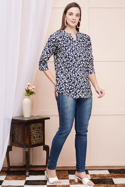 Monochrome Maze Print Top