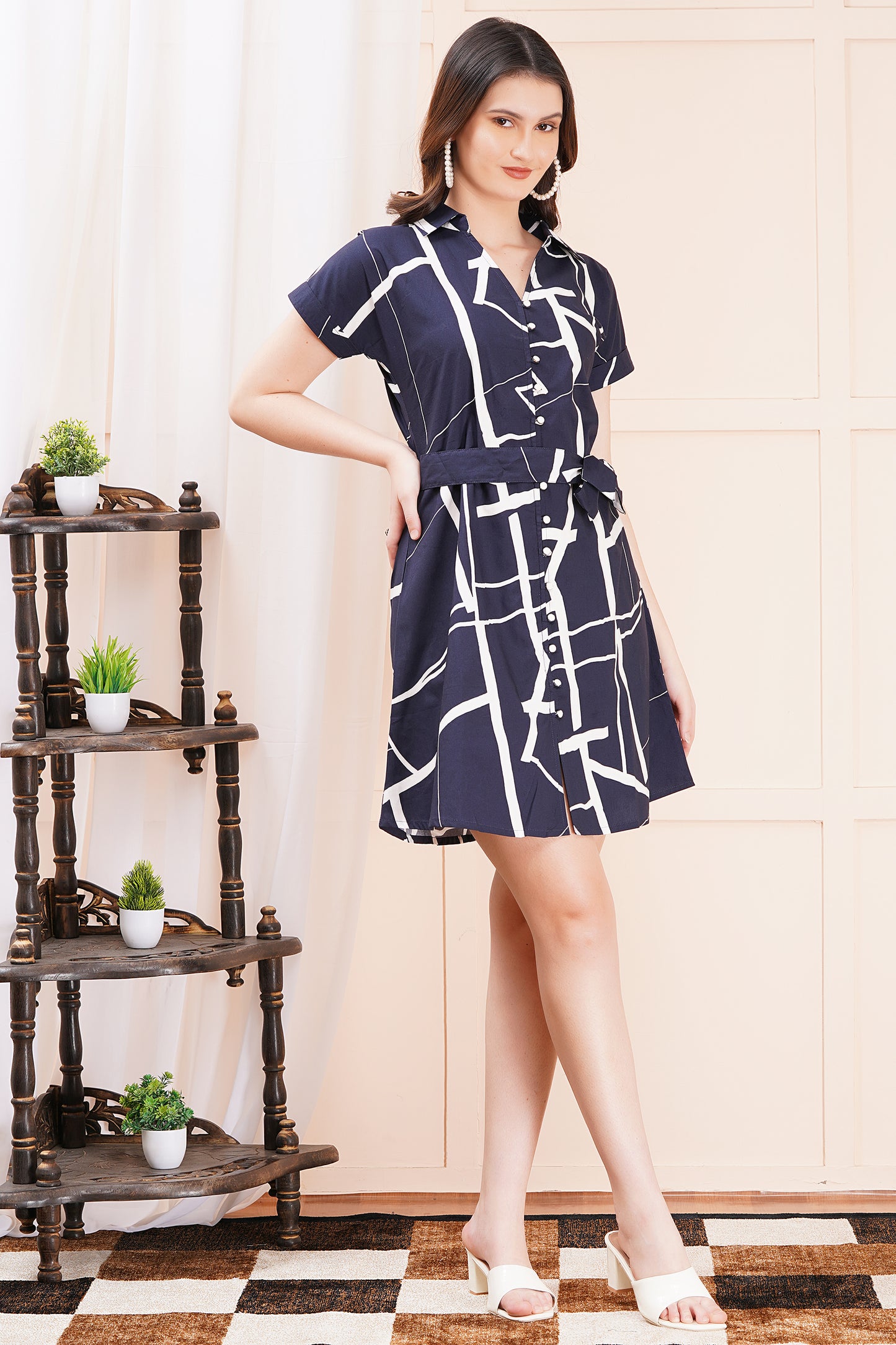Geometric Chic Navy-Blue Short Midi Dress