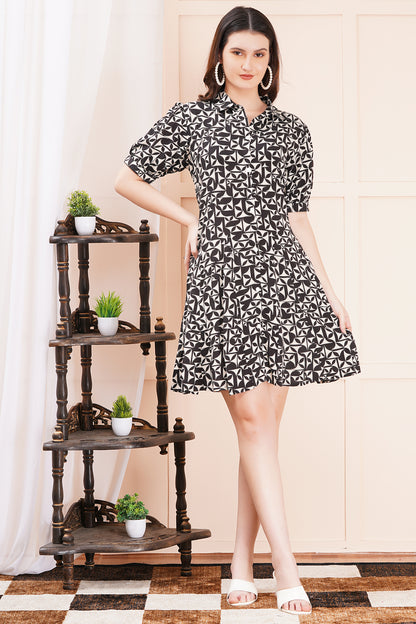 Monochrome Maze Short Midi Dress