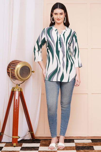 Wavy Wanderer Striped Print Top