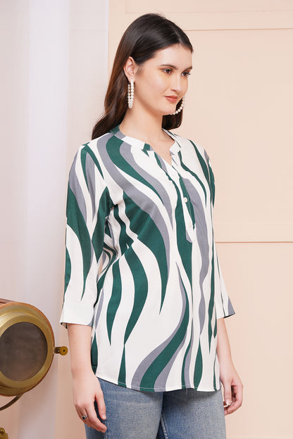 Wavy Wanderer Striped Print Top