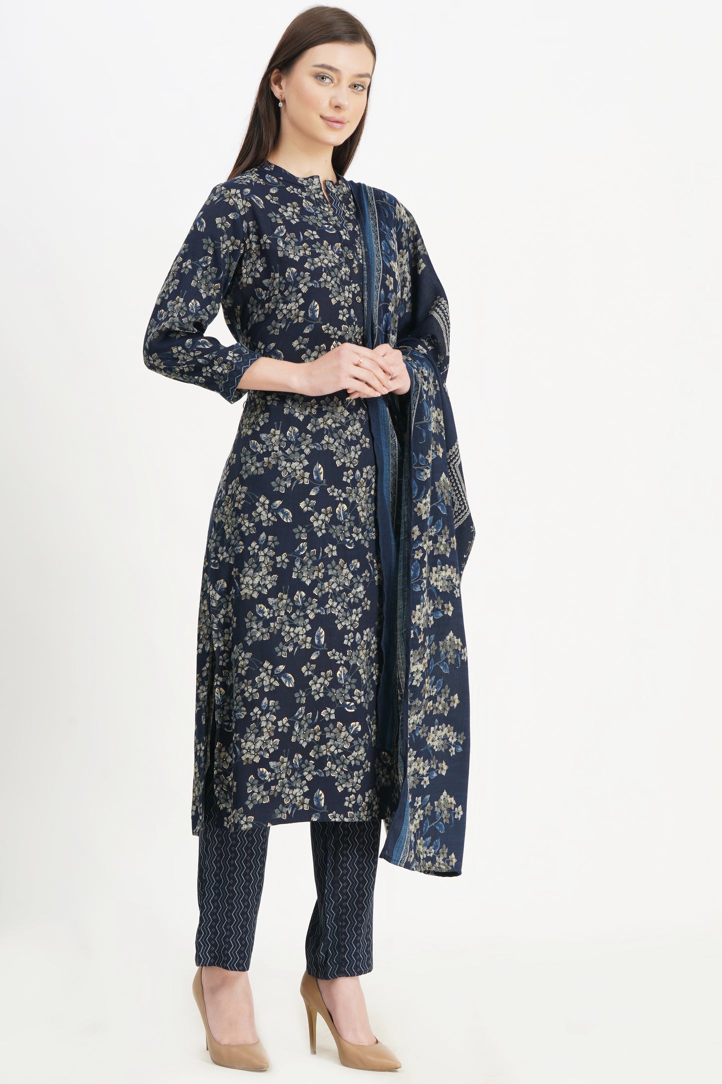 Elegant Floral Design Pant Suit with Dupatta