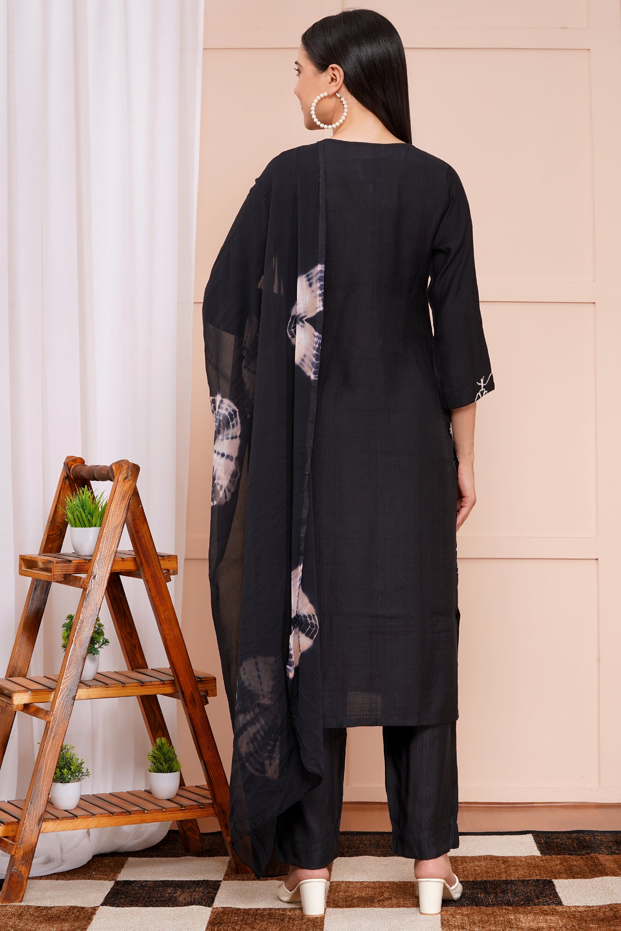 Midnight Bloom Pant Set with Dupatta